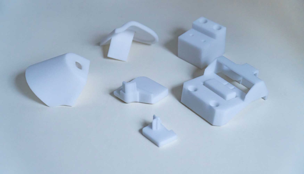 Por un lado, Knaus Tabbert utiliza la impresin 3D para producir prototipos...