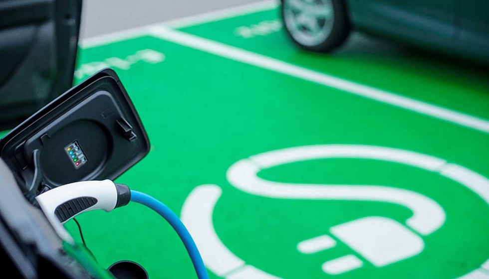 El Ford Charge Station Pro ha recibido ya la nueva norma 9741 de Underwriters Laboratories (UL) en materia de seguridad y conformidad...