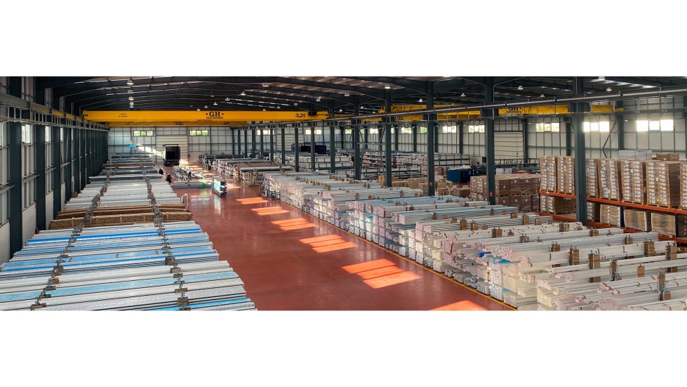 Las nuevas instalaciones de Cortizo en Madrid incorporan un gran almacn de entrega inmediata de aluminio, PVC y accesorios...