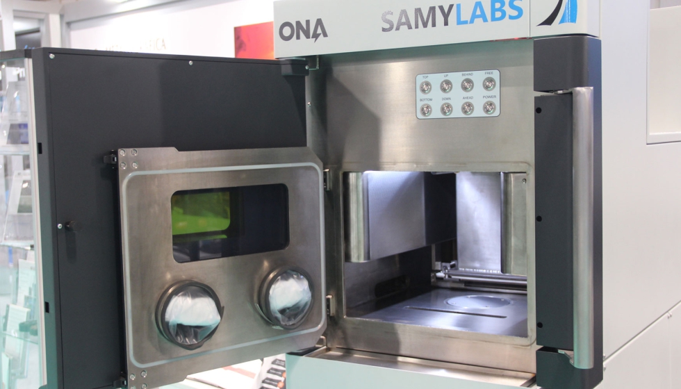 Detalle de la impresora 3D en metal Alba 300 de SamyLabs