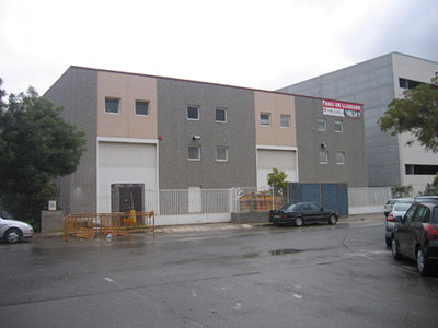 Nave industrial de 1.980 m2 comercializada por Forcadell, situada en Gav (Barcelona)