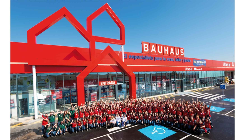 Bauhaus Espaa cuenta con centros en Barcelona, Gav, Tarragona, Girona, Mlaga, Mallorca, Valencia (Paterna y Alfafar), Zaragoza, Madrid...