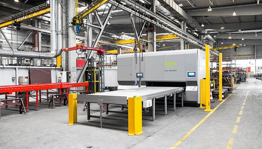Liebherr-Hydraulikbagger GmbH confa en la precisin y el funcionamiento rentable de la niveladora de piezas Peak Performer de Kohler en su...