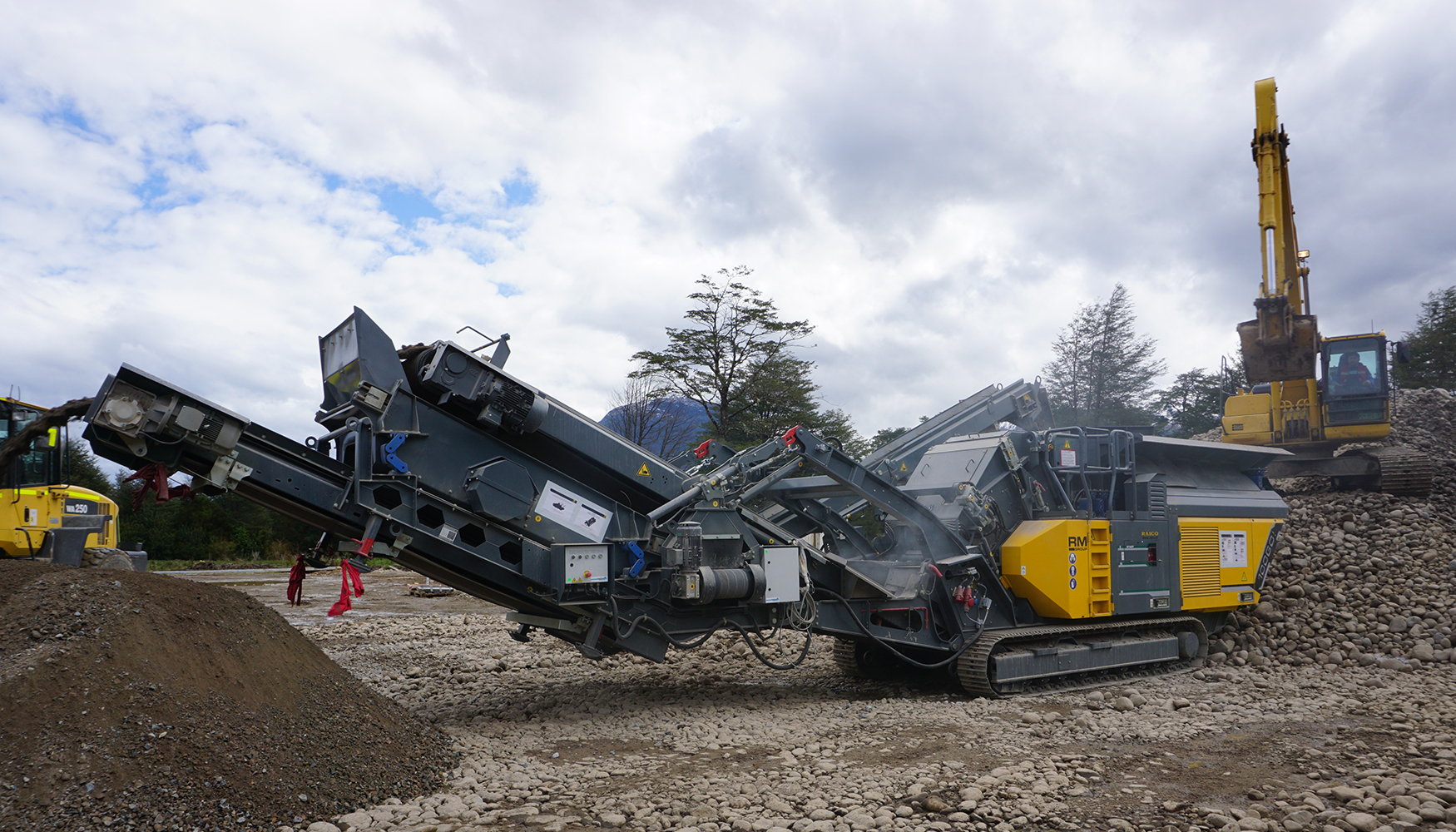 Trituradora compacta RM 100GO! contratado pela empresa chilena Quil�n