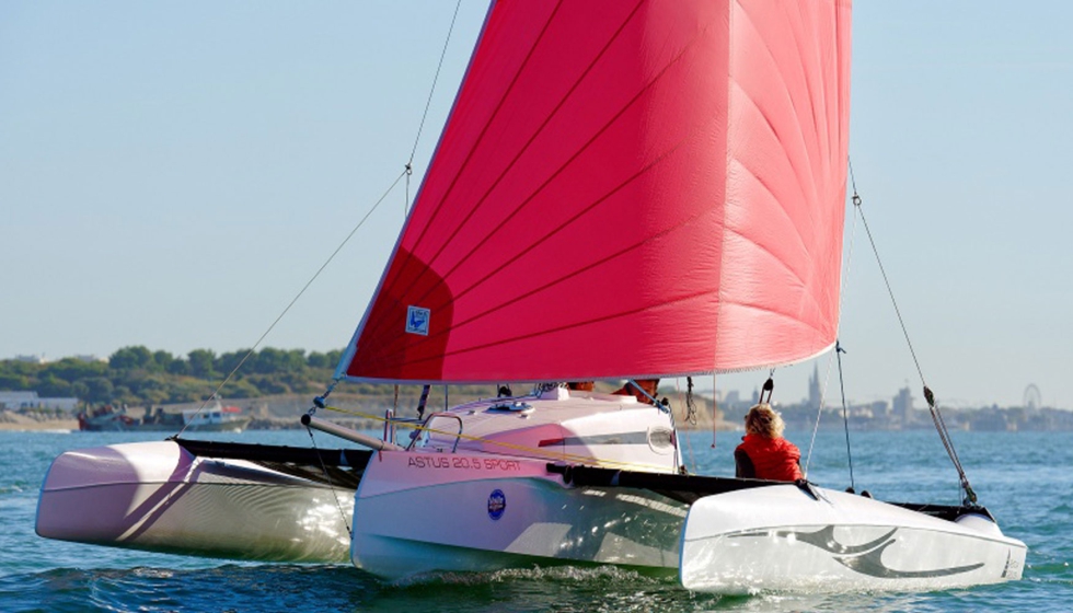 Las versiones de Astusboats se clasifican en Ocio, Raid, Sport y Sport Plus