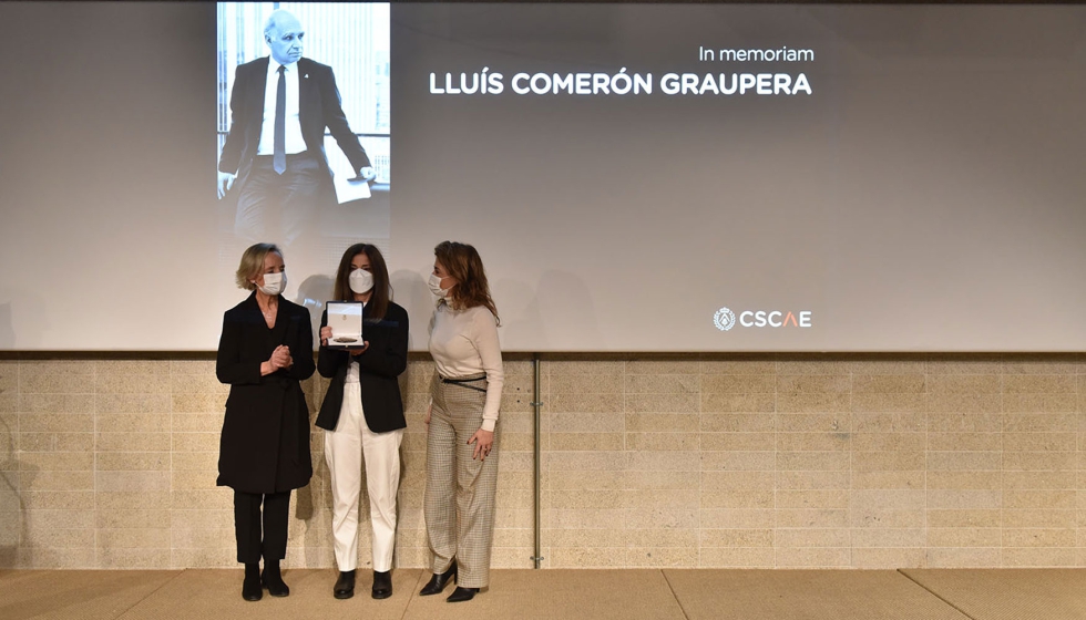 Marta Vall-llosera, presidenta del CSCAE; Laura Lpez, viuda de Llus Comern; y la ministra Raquel Snchez...