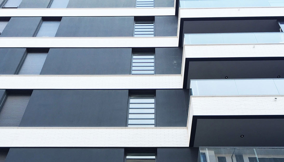 Las ventanas de uin2 para zonas comunes garantizan una fachada realmente esttica