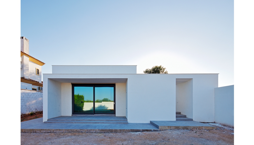Casa RP, en Aljarafe, Sevilla. Ejemplo de construccin siguiendo los criterios del estndar Passivhaus en un entorno de clima clido. Foto: Pablo F...