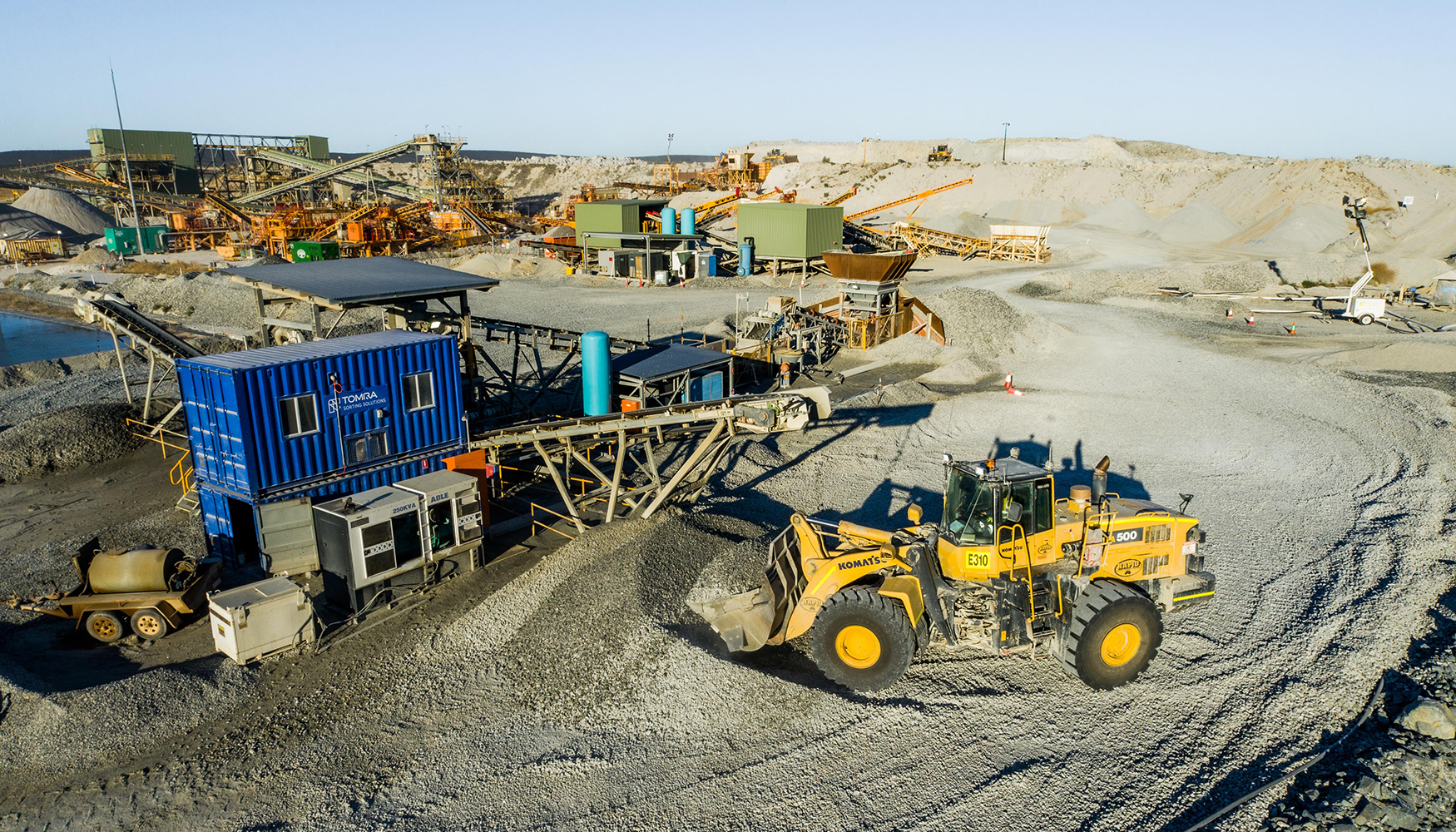 La mina a cielo abierto produce concentrado de espodumena de alta calidad para el mercado mundial de litio