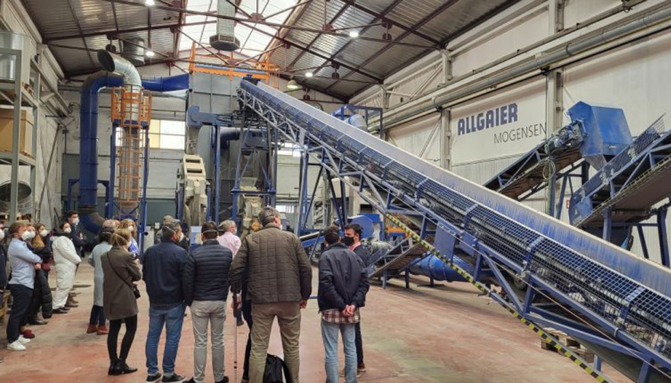 Visita a la planta piloto de Allgaier Mogensen, donde se est trabajando en el tratamiento de ridos, para revalorizar los residuos en construccin...