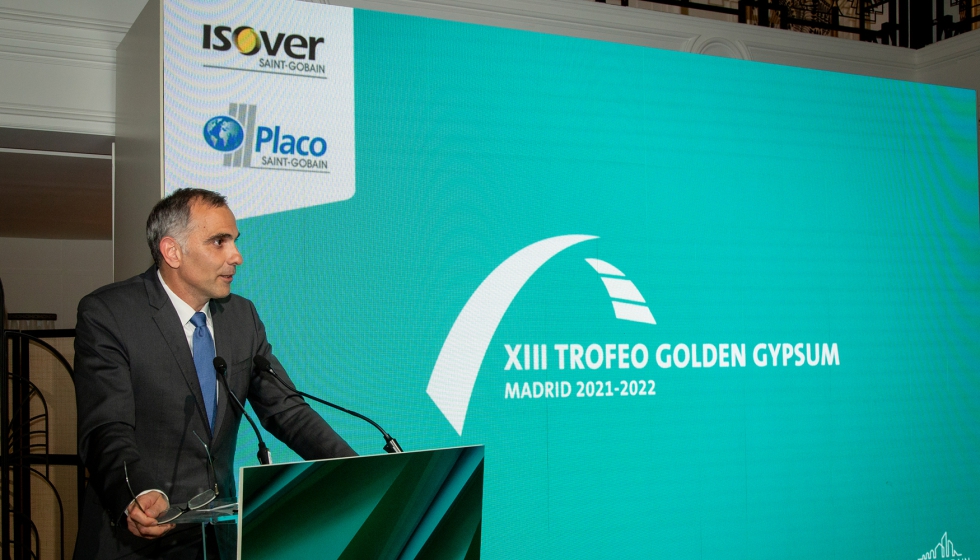 Filipe Ramos, director general de Saint-Gobain Placo e Isover, presentando los premios