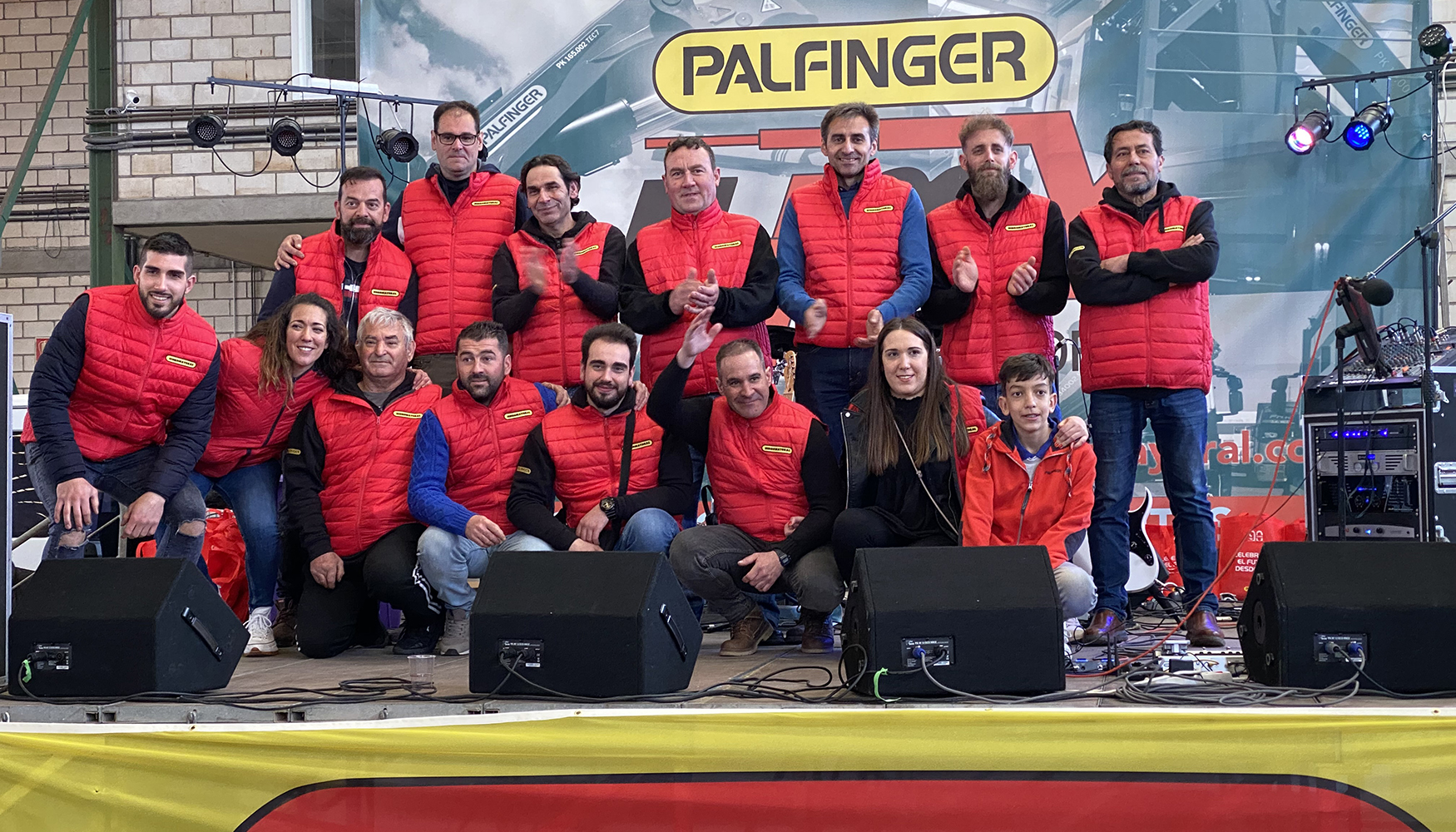 Equipo de Hidromayoral S.L., concesionario oficial de Palfinger en la provincia de Ciudad Real