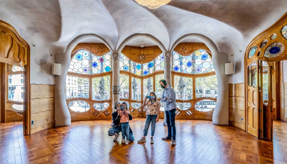 Panasonic ofrece distintas soluciones a la visita musestica de Casa Batll, para crear una gran experiencia al usuario