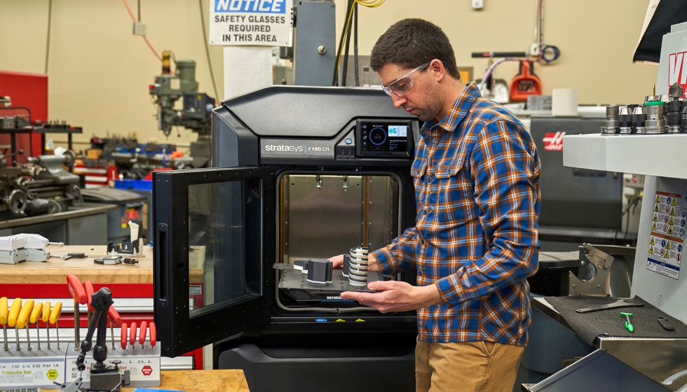 Las nuevas impresoras 3D de materiales composite se han diseado para que los fabricantes y los mecanizadores industriales puedan complementar las...