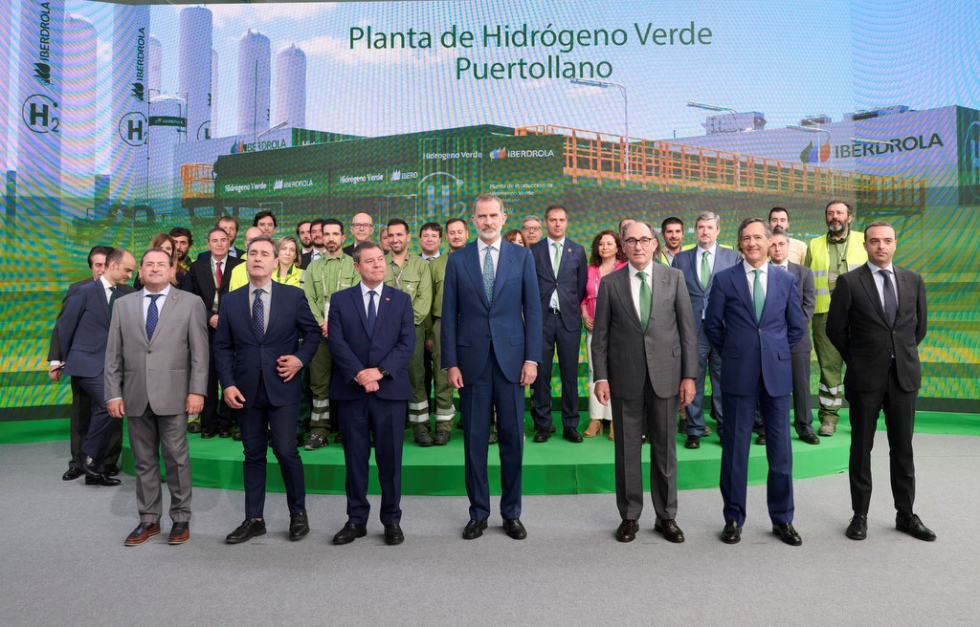 La inauguracin de la nueva planta de Hidrgeno Verde de Iberdrola en Puertollano (Ciudad Real) ha estado presidida por el Rey de Espaa, Felipe VI...