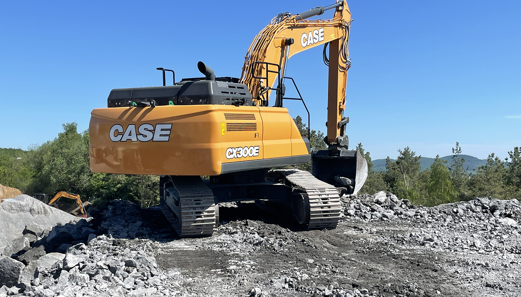 Excavadora de cadenas CX300E, la mayor de la nueva Serie E de Case