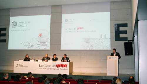 Ram�n Garc�a-Bragado, Cuarto Teniente de Alcalde del Ayuntamiento de Barcelona, en un momento de su intervenci�n