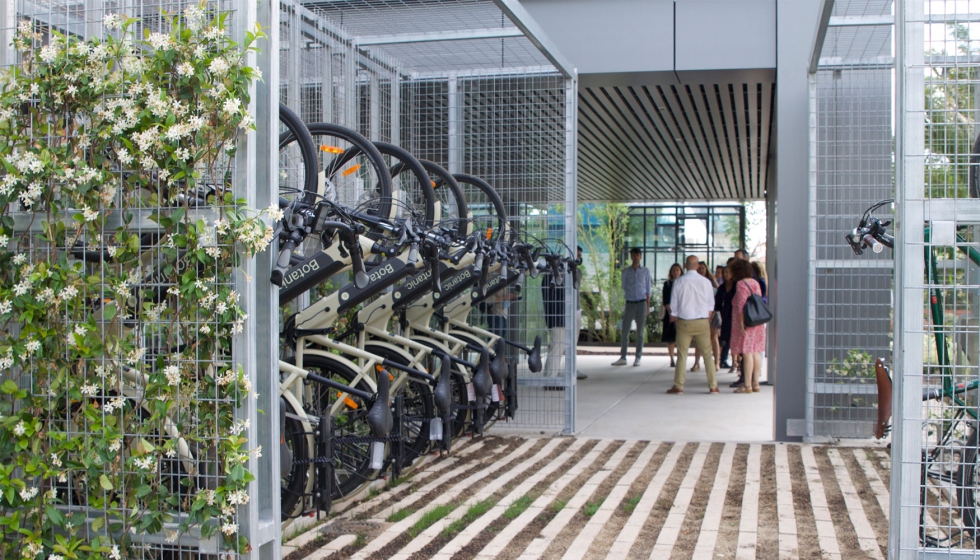 Entre los servicios que se ofrece en Botnic est el de bicicletas elctricas, gracias al acuerdo con Wallbox y el fabricante Ecobike...