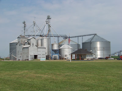 Elevador de grano en Midwest (Estados Unidos). Foto: William Schenold