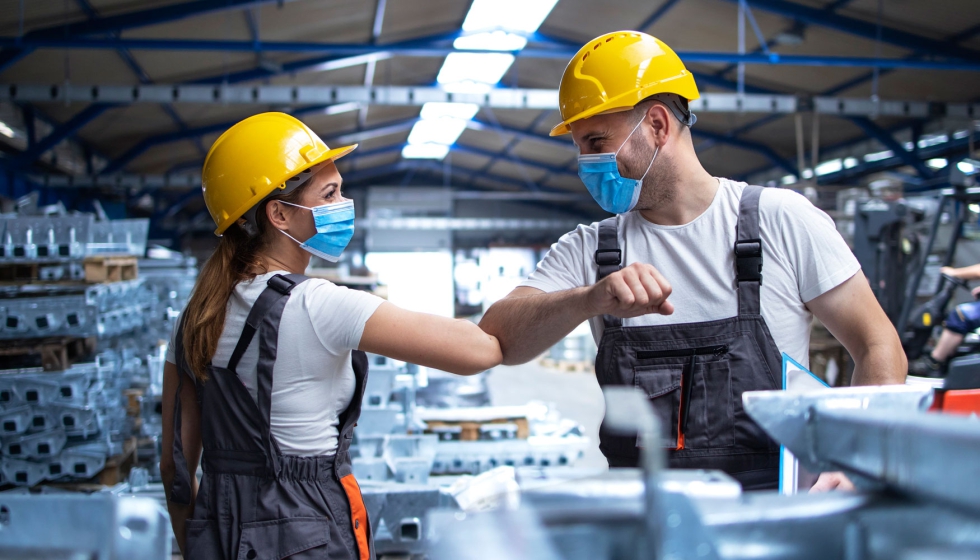 8 ventajas de usar uniformes de trabajo en tu empresa - EKIPA-T