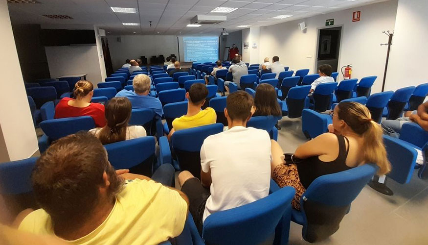 Un instante de la jornada t�cnica de raza Loje�a