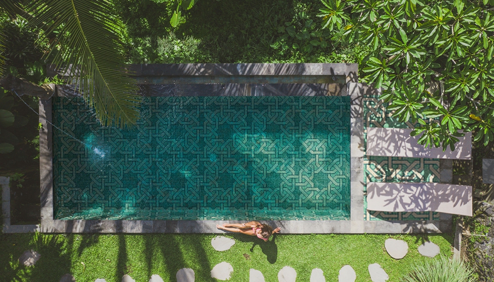 Los diseos de Hisbalit para piscinas pueden personalizarse y existen ms de 40 motivos geomtricos disponibles