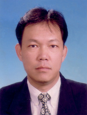 Ronnie Ting, responsable de la delegacin en Singapur de Ega Master