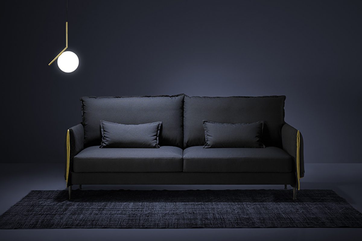Hardy sofa by Estudi{h}ac for Blasco&Vila, or what we would literally call dressing a sofa
