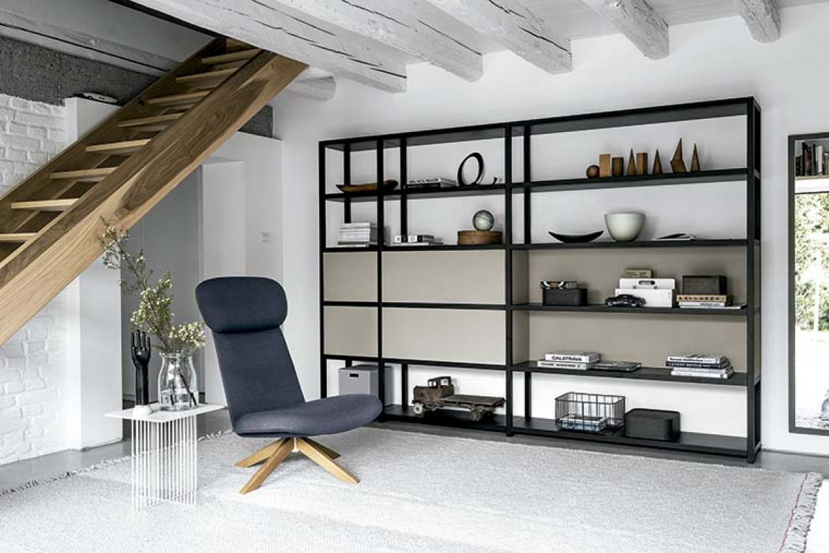 Frame Bookcase by Fantin. Rationality, minimalist looks and maximum scope for customization