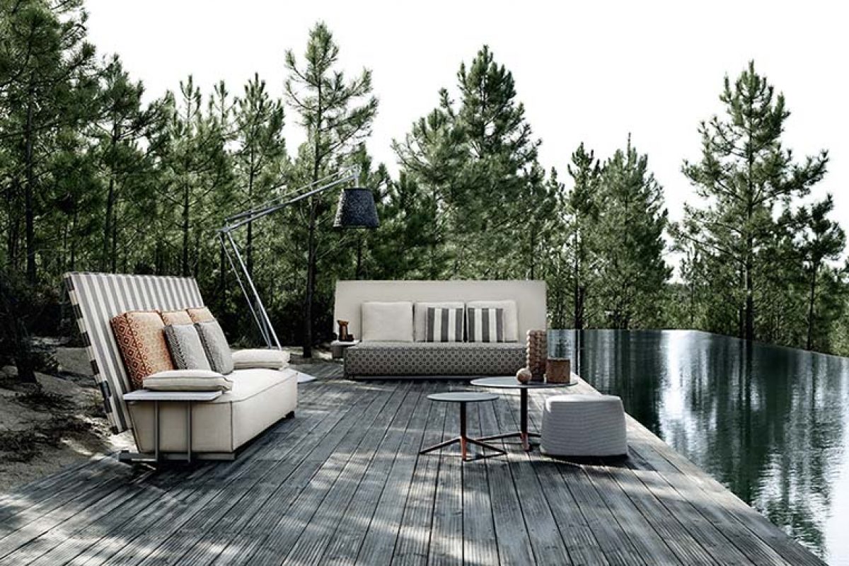 Oh, it rains! the new outdoor collection that protects itself, designed by Philippe Starck for B&B Italia