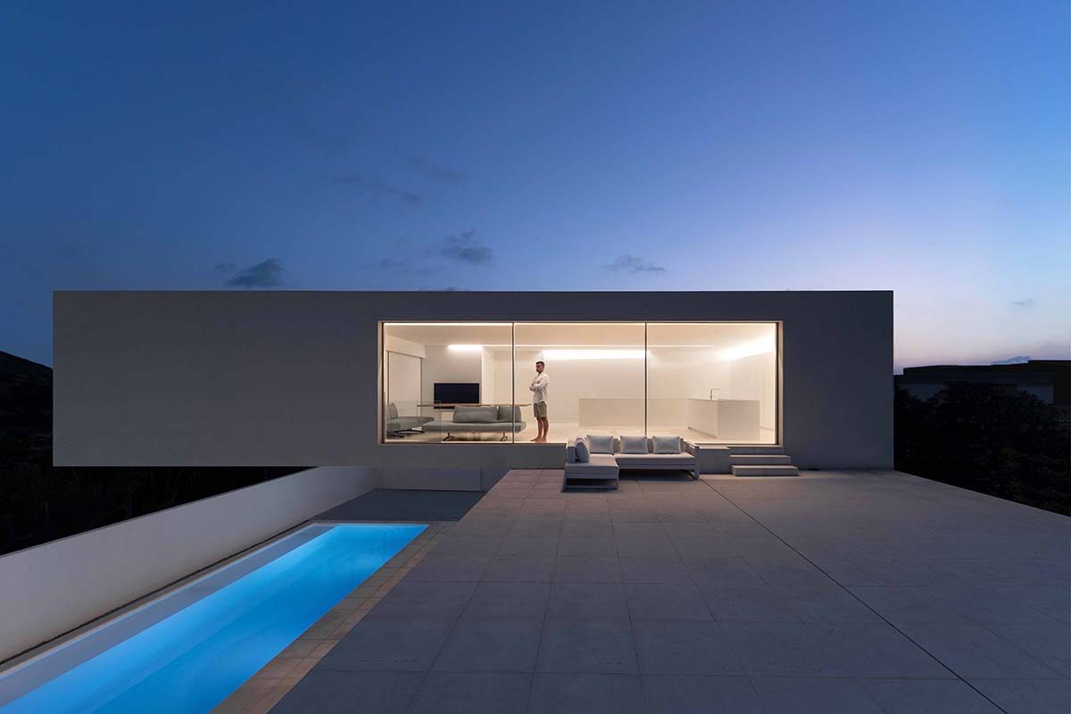House of Sand in Valencia by Fran Silvestre Arquitectos