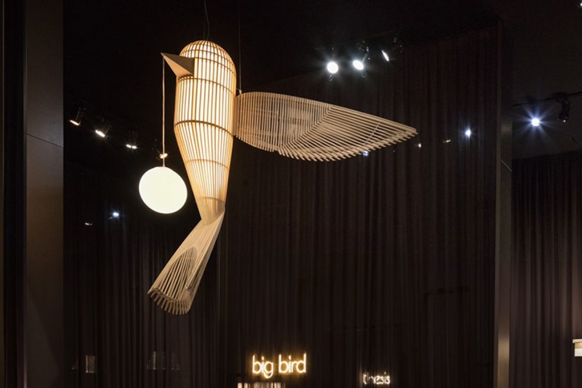 Big Bird, the new sculptural luminaire of the Life-Size family by LZF