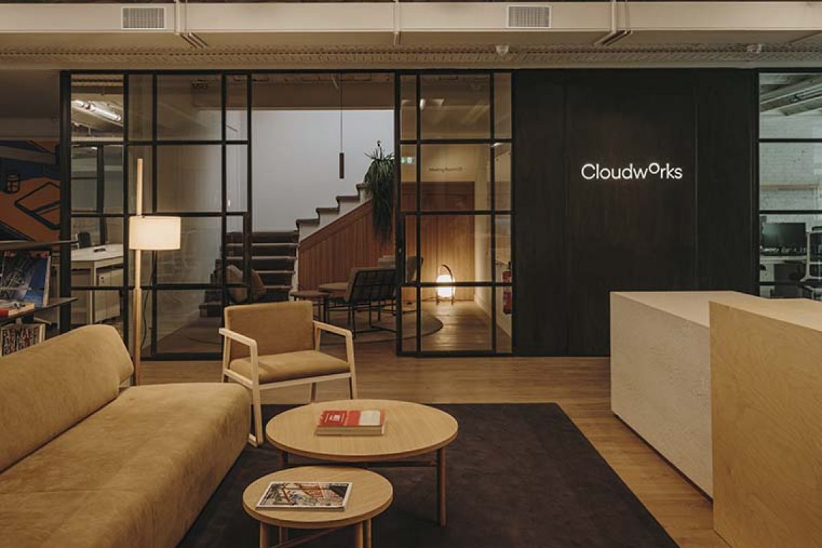 The versatility of this coworking space designed by Sandra Tarruella for Cloudworks