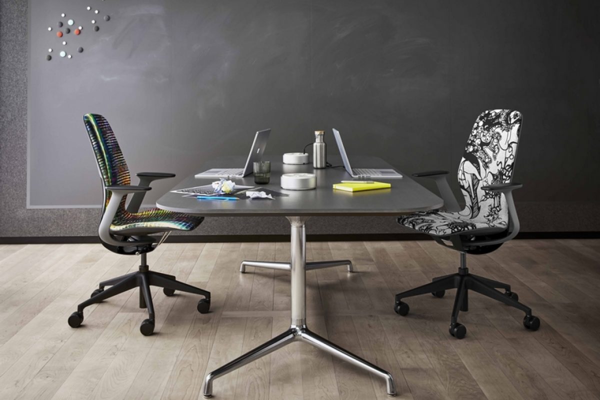 Steelcase offers workers a personalized and unique experience with its new SILQ chair that revolutionizes work comfort