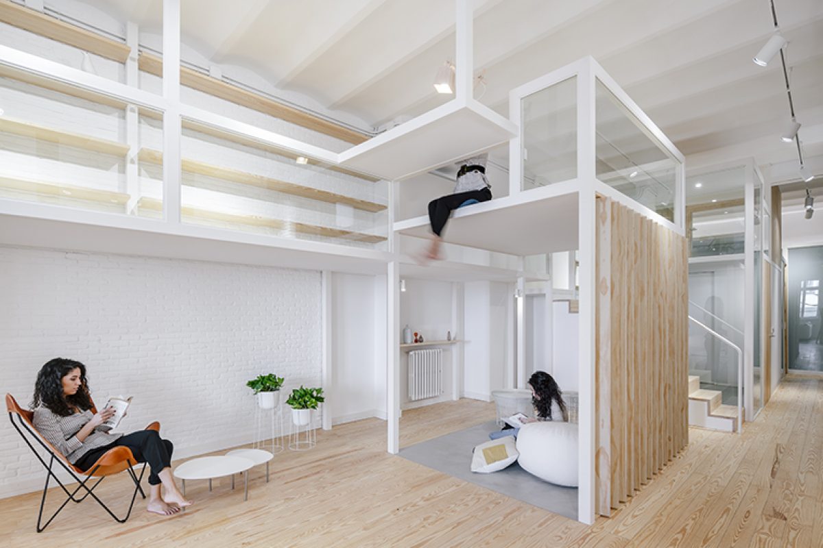 Zooco is inspired by the current Japanese architecture to design JHouse, a house inside of a house