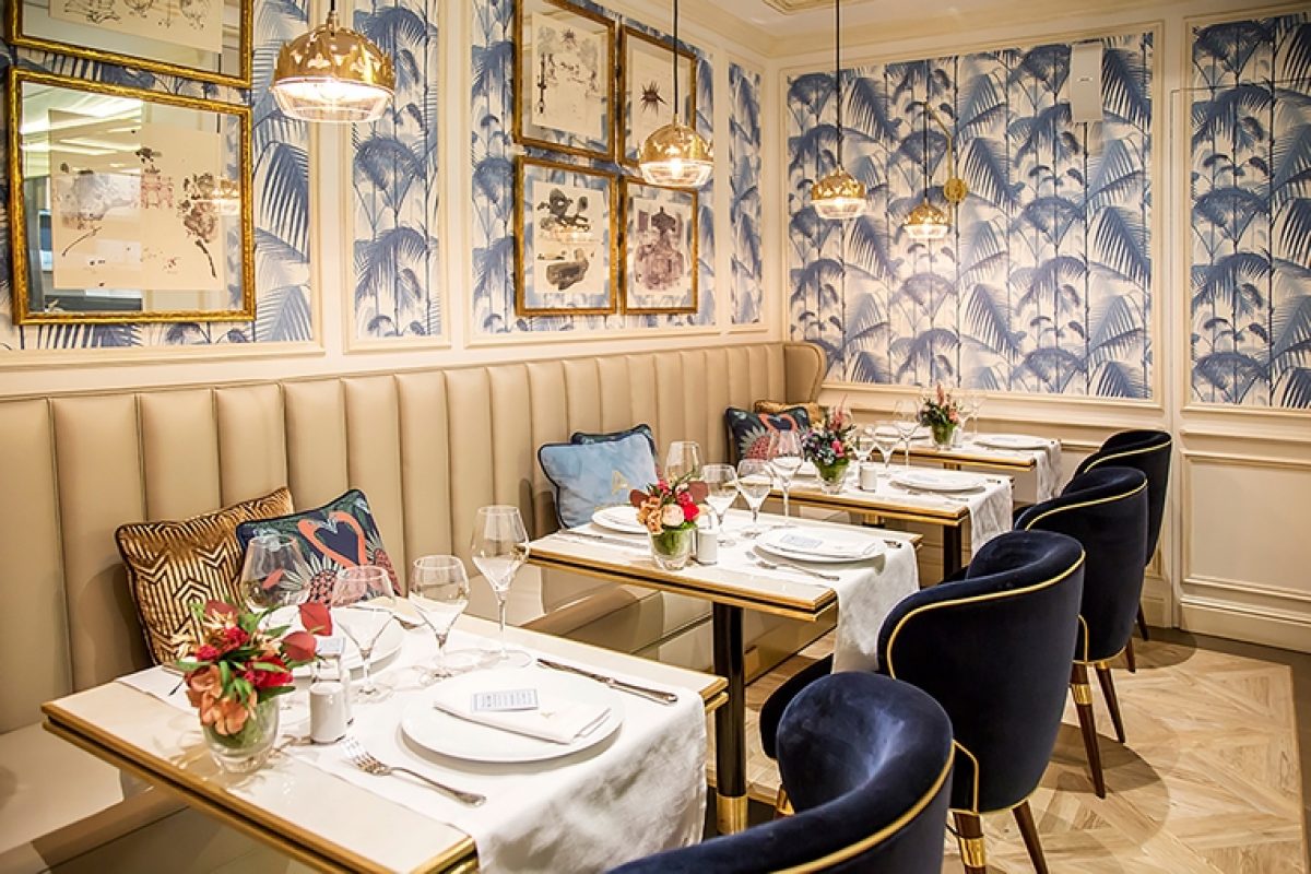 Case Studies: Orac Decor imitates the French chic in the Brasserie Antoinette of Madrid with its elegant moldings