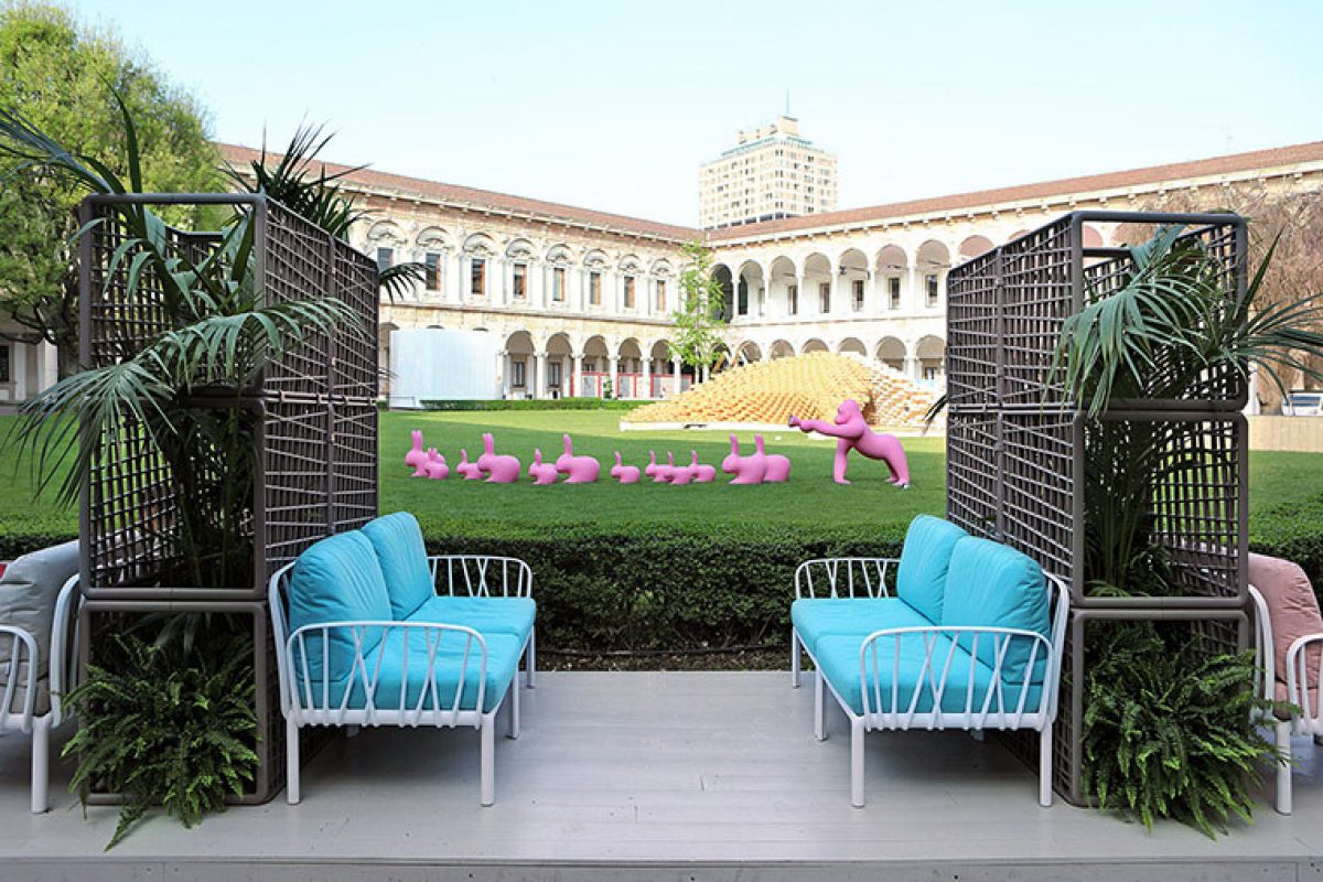 Komodo by Raffaello Galiotto Design for Nardi. Modular outdoor sofa for free compositions