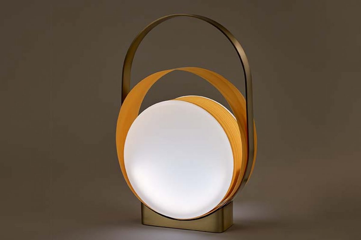 Loop, the beaming light designed by MUT Design for LZF
