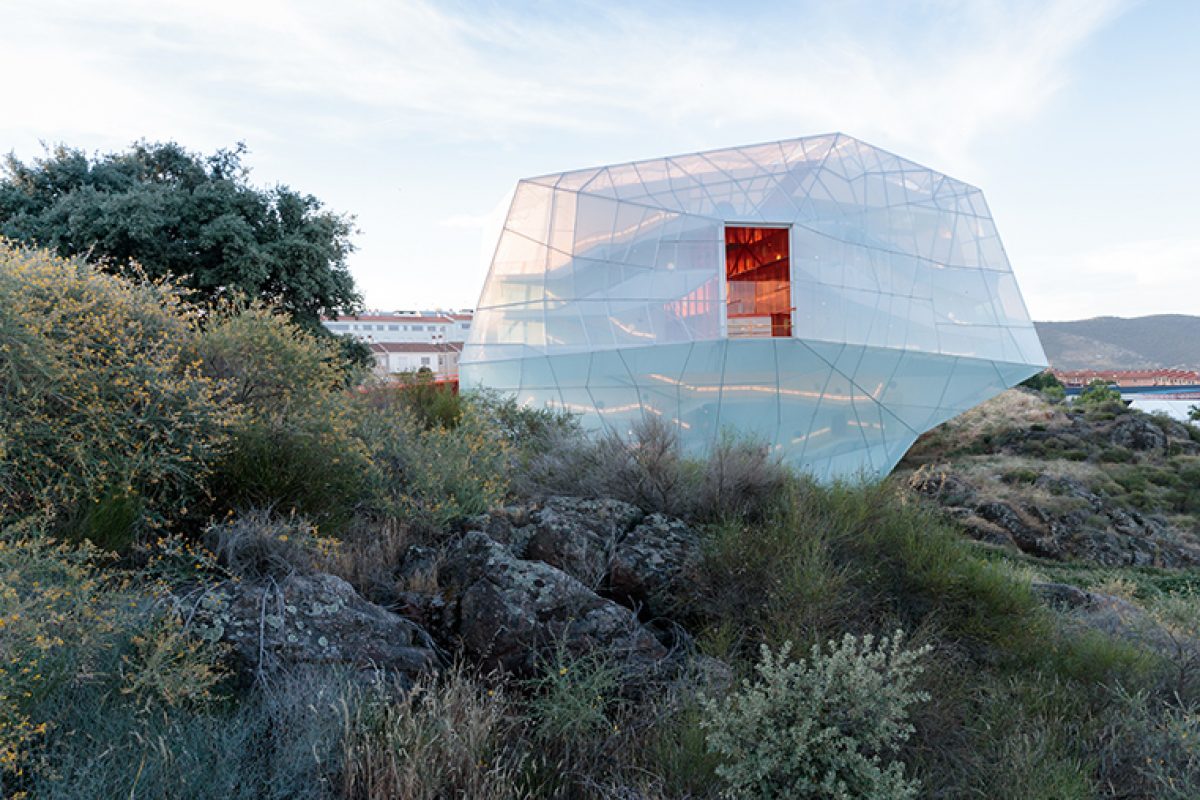 Plasencia Convention Centre by Selgascano, breaking molds with a futuristic spaceship