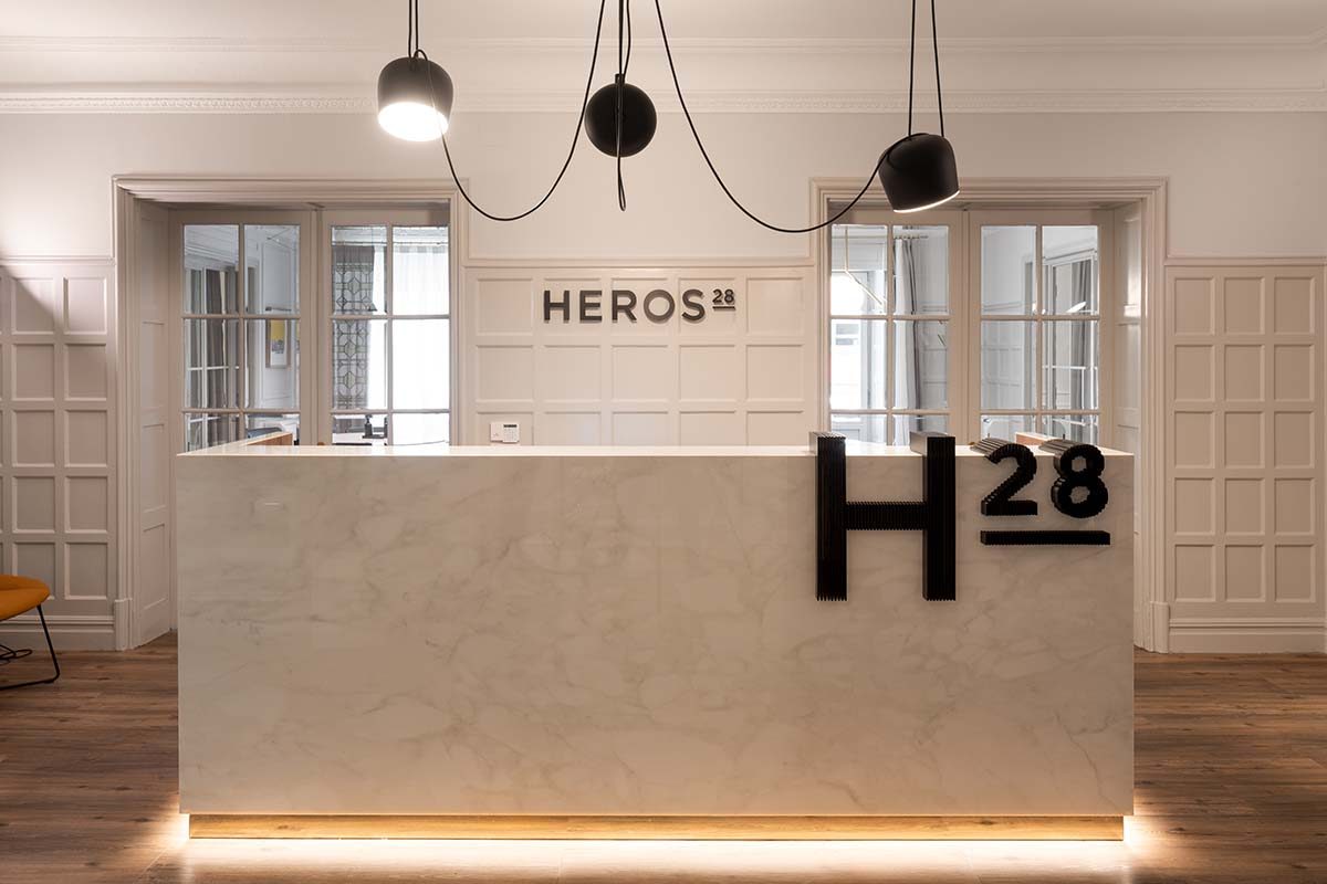 Refurbishment at Notary's Office Heros 28 by Lzaro Estudio. The creation of an art gallery within an office