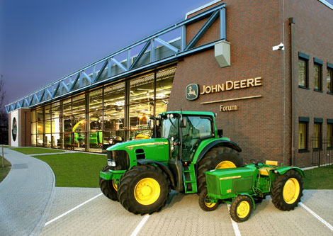 abolsamia - John Deere atinge 2 milhões de tratores produzidos na fábrica  de Mannheim