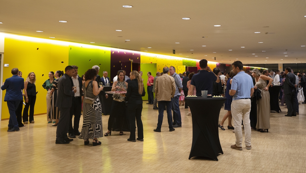 Al finalizar el acto, se celebr un aperitivo de networking en la Sala Foyer Principal de la Llotja de Lleida