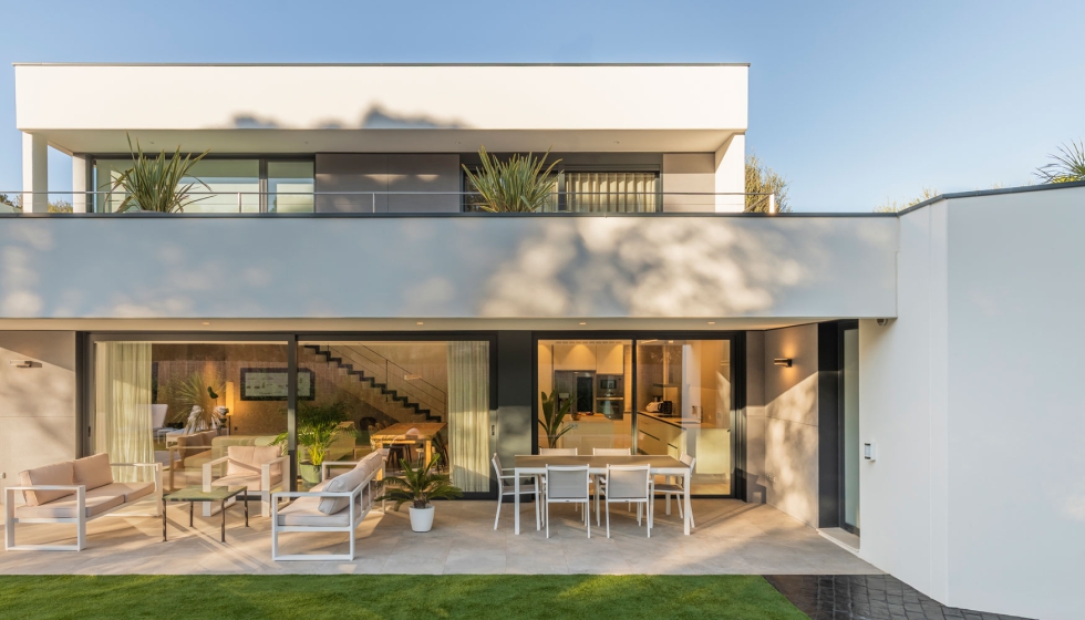 La zona exterior de Casa Arte respira relax...