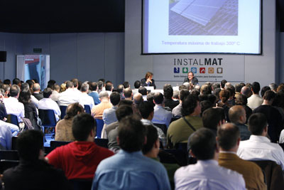 Imagen de una jornada tcnica sobre rendimiento en las instalaciones solares, correspondiente a la edicin 2008 de InstalMat...