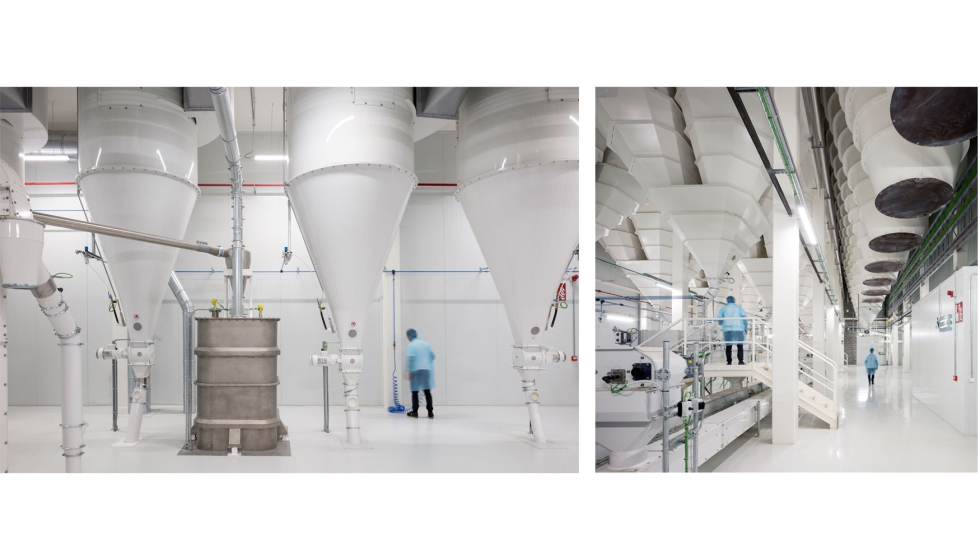 Al tratarse de una fábrica de alimentación, el diseño interior aplica la normativa en cuanto exigencias de limpieza e higiene... Al tratarse de una fábrica de alimentación, el diseño interior aplica la normativa en cuanto exigencias de limpieza e higiene...