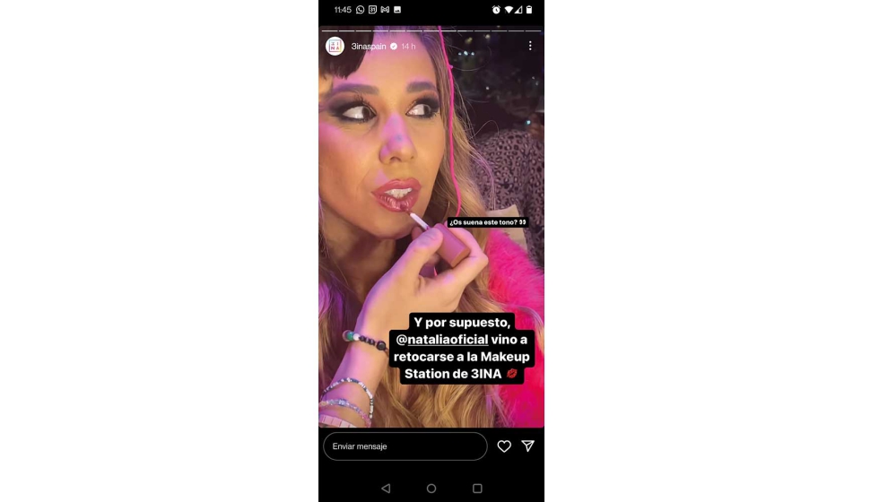 Natalia de Operacin Triunfo acto en la fiesta y se puso en las manos de los maquilladores del crner de 3INA