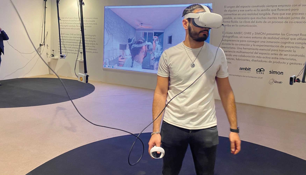 A partir de experiencias hologrficas, los participantes en los concept rooms virtuales pudieron interactuar en el metaverso...