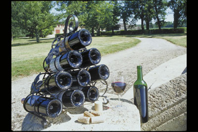 Muestra del catlogo de envases para el sector del vino, desarrollado por O-I