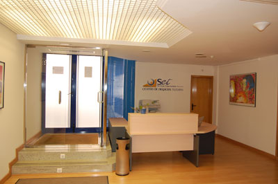 El centro de negocios Teneras ofrece despachos completamente equipados, amueblados y configurables a la medida de las necesidades de cada cliente...
