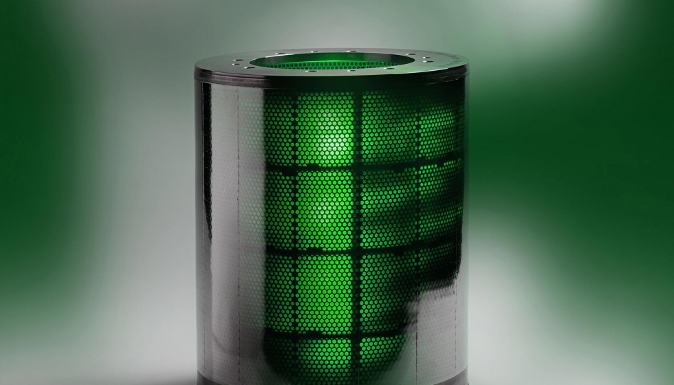 O primeiro filtro perfurado a laser para a filtragem de microplsticos em guas residuais tem 59 milhes de orifcios. Imagem: Fraunhofer ILT...
